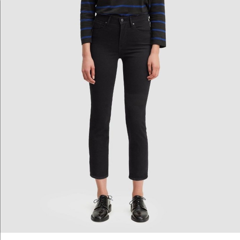 Levi’s 724 high rise cropped jeans